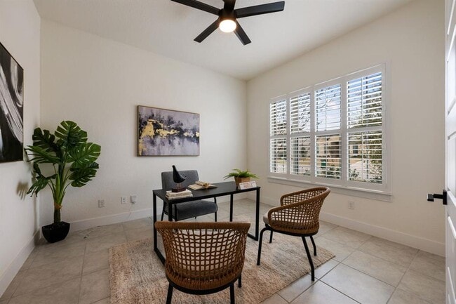 Photo - 5604 Anaheim Ave