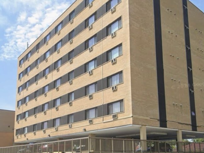 Building Photo - 7300 W North Ave