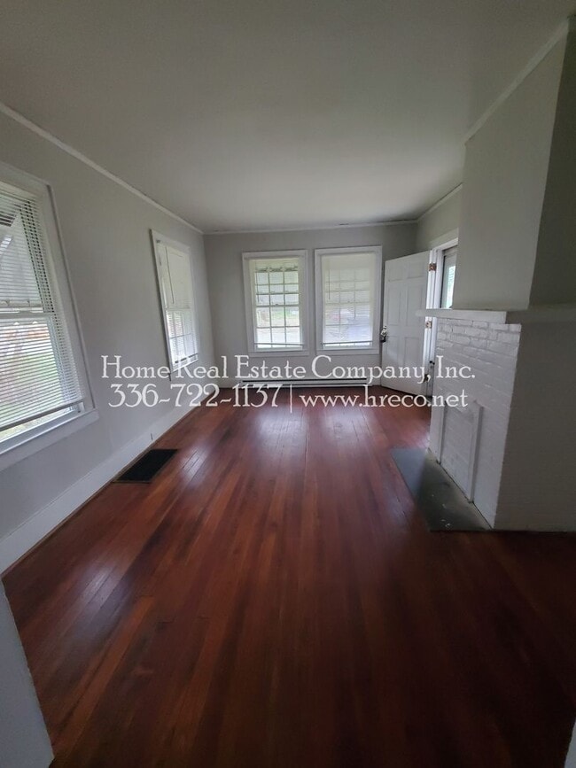 Photo - 920 N Jackson Ave