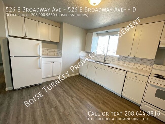 Building Photo - 526 E Broadway Ave Unit D