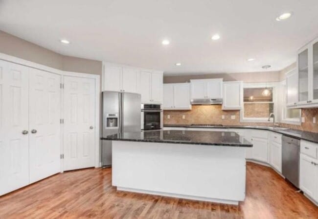 Building Photo - 1809 Baker Park Rd Rental