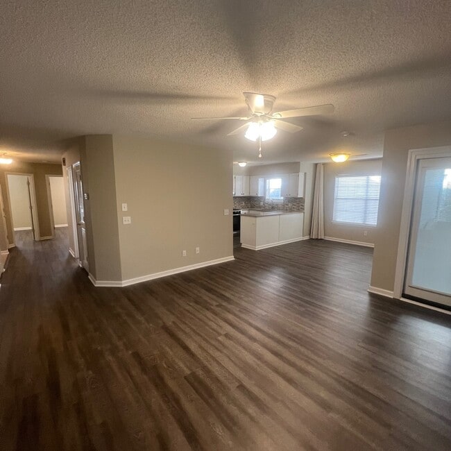 Photo - 3007 Mulberry Ln