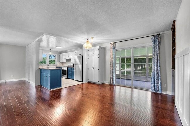 Photo - Updated Home In Cape Girardeau