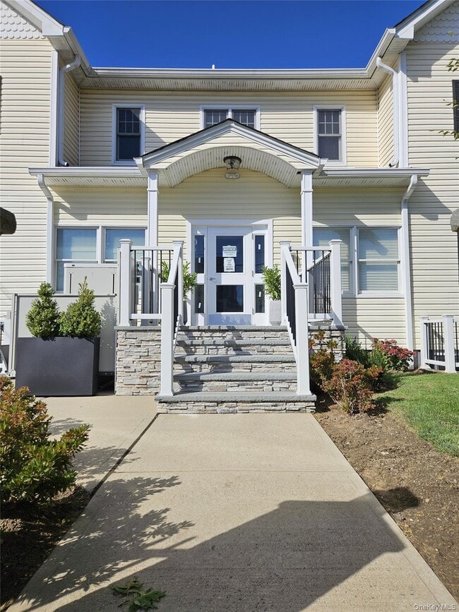 Photo - 93 Hempstead Ave Unit #102