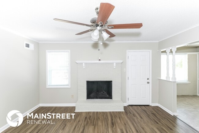 Photo - 6076 Elk Grove Rd