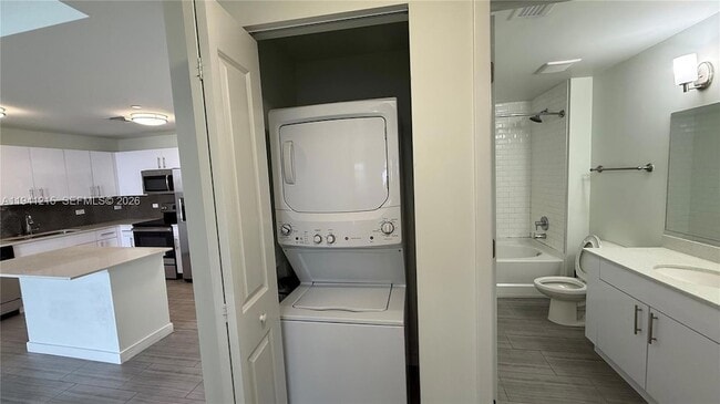 Photo - 1776 Polk St Unit 617