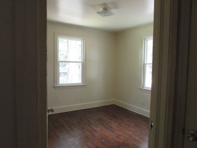 Photo - Spacious Three Bedroom