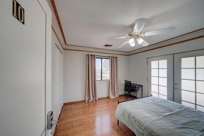 Building Photo - 5124 W Harmont Dr