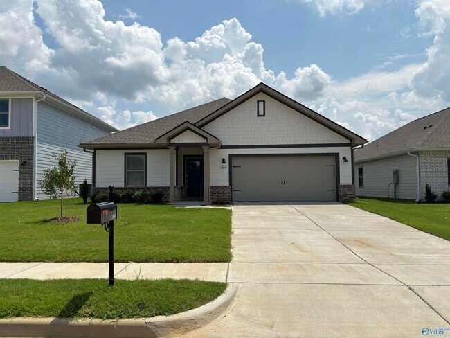Building Photo - 15897 Ruthie Lynn Dr
