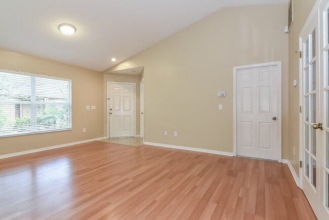 Photo - 6708 Summer Haven Dr