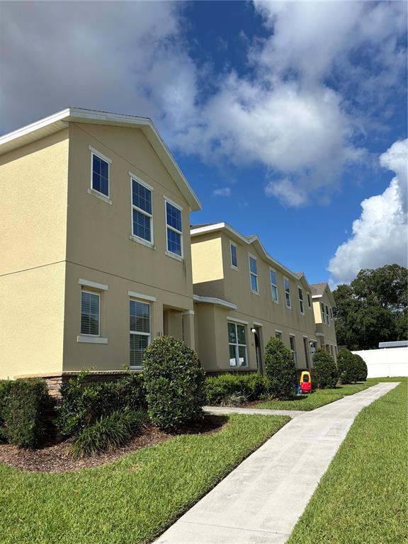 181 Holly Village Dr