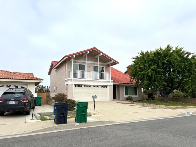 Building Photo - Prime Location: Beautiful Home in Diamond ...