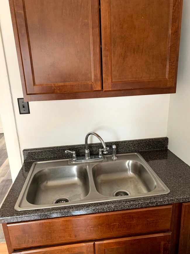 Kitchen - 1536 E. 83rd Place