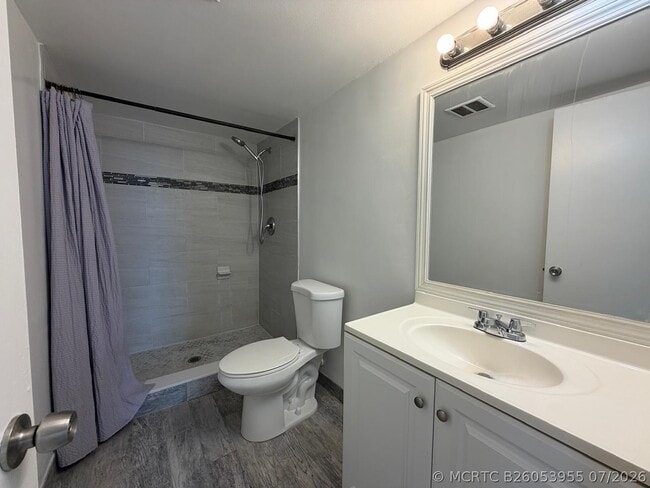 Photo - 9470 Live Oak Pl Unit 404