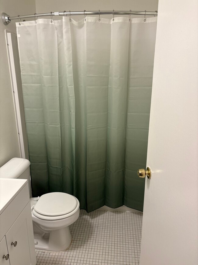 Photo - 4909 Crooks Rd Unit C2