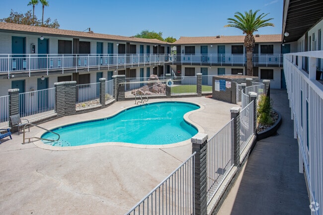 Photo - The Retro on 32nd Street Apartments