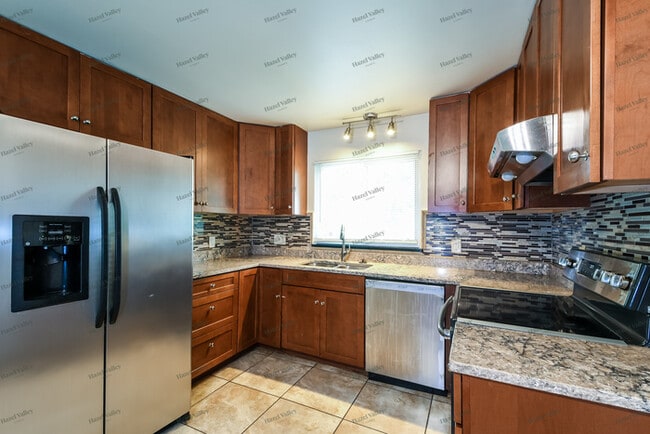 Photo - 1036 Treeline Ct