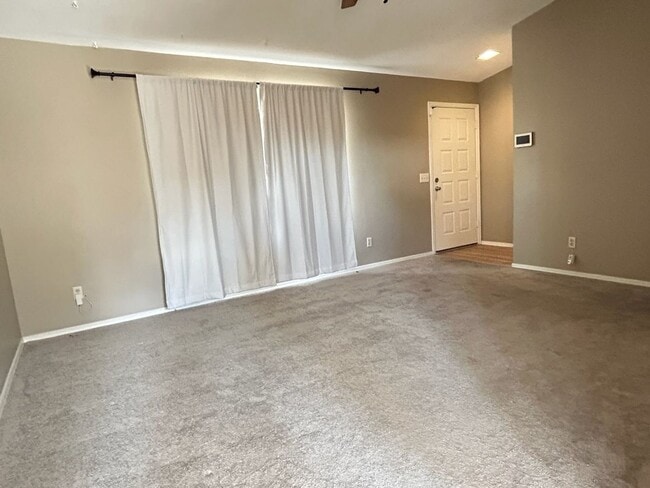 Photo - Georgeous 2 Bedroom / 2 Bath