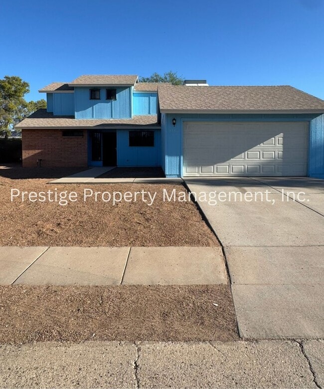 Building Photo - Newly Remodeled Southwest Gem W/ Pool Rental