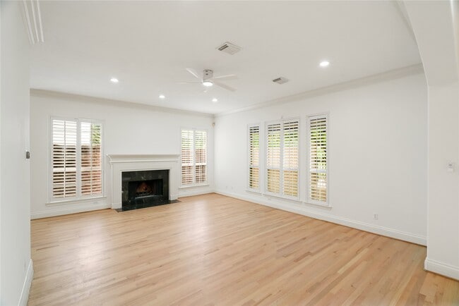 Photo - 4746 Post Oak Timber Dr