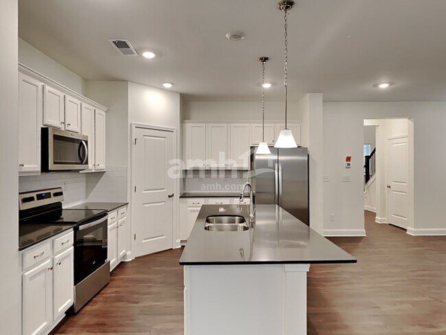 Photo - 3018 Ava Jane Court