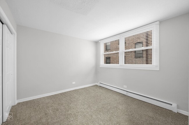 Photo - 6832 S Crandon Chicago, IL 60649