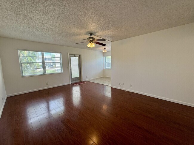 Photo - 28 Easthampton B