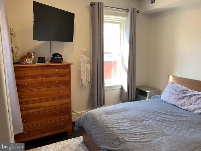 Photo - 1332 15th St NW Unit 44