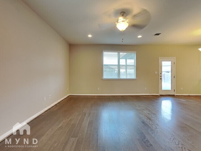 Photo - 125 Kavanaugh St