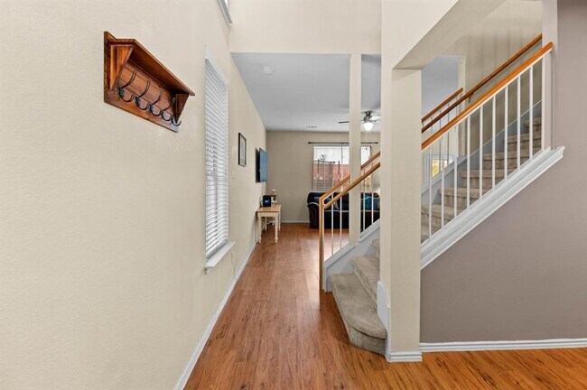 Photo - 1400 Orange Spice Ct