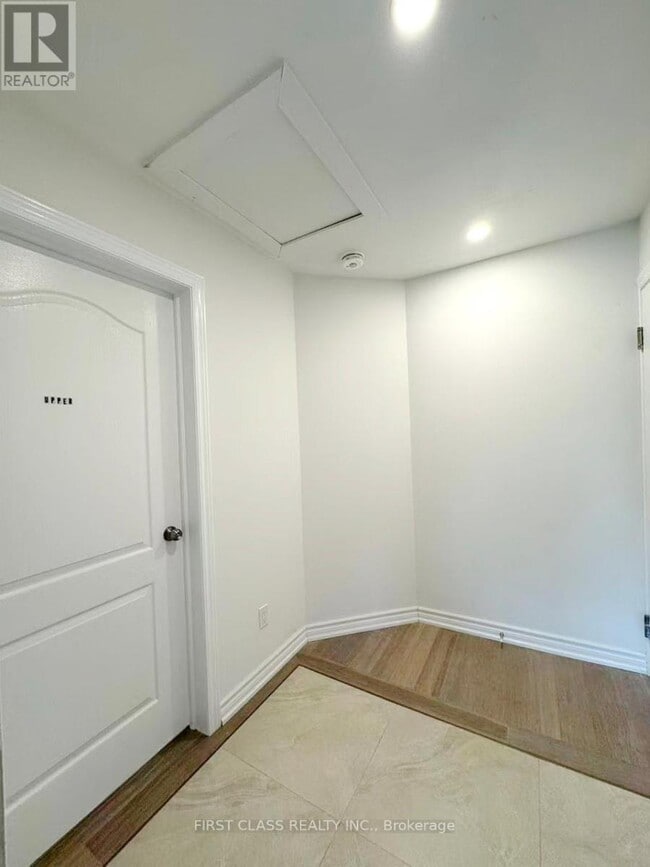 Photo - 741 Proctor Rd