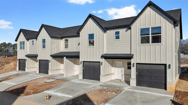 Photo - 1718 Cuppett Cir