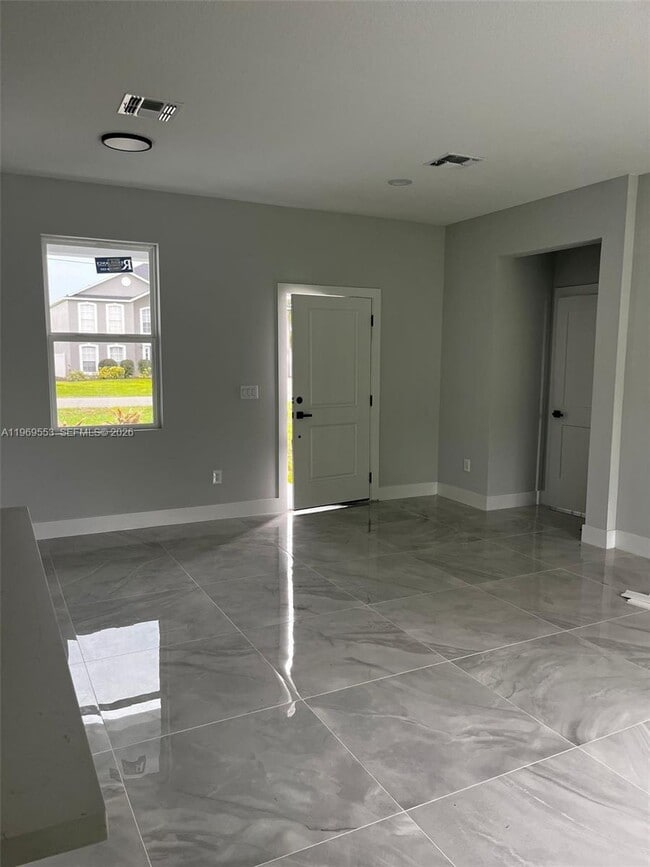 Photo - 5517 Ponce De Leon Blvd