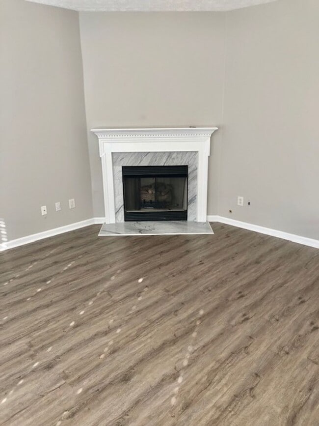 Photo - 4 bed, 2.5 Bath Home w/ 2 Car Garage in Franklin Green