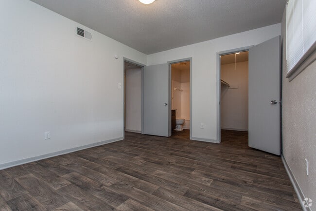3 Br, 2 Ba - 1153 SF - Master Bedroom