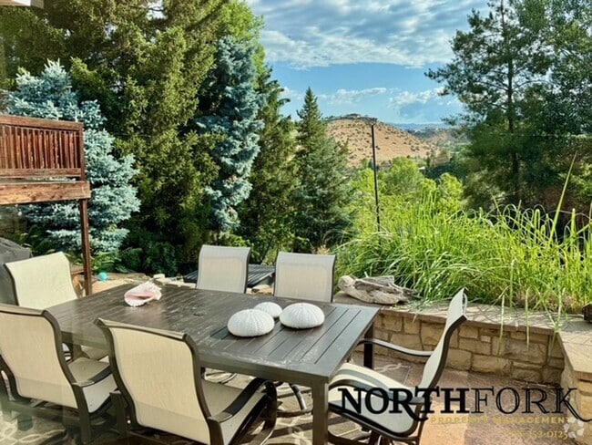 Building Photo - Beautiful Boise Heights Home!
