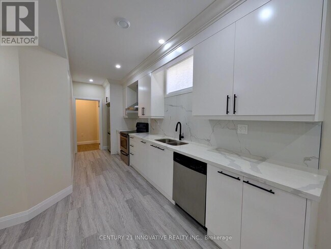 Photo - 38 McFarland Dr