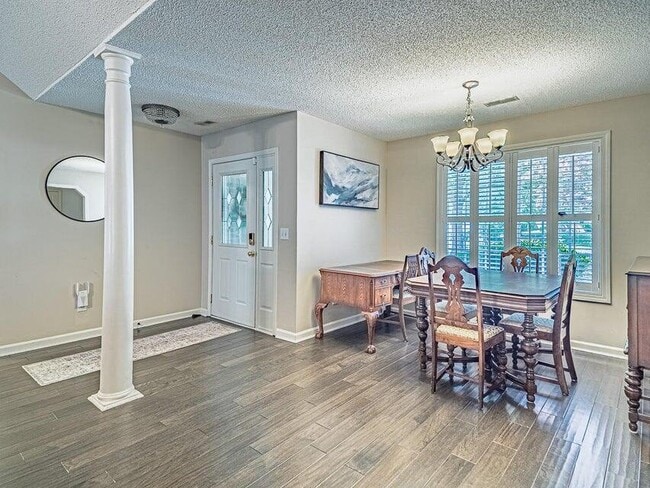 Photo - 1265 Cutleaf Dr