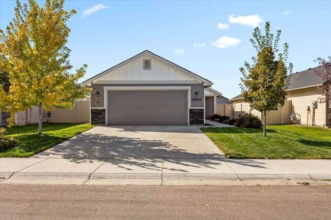 Photo - Perfect Location 3 Bed 2 Bath Home with SO...