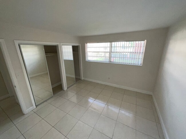 Photo - 2b1b Apartment -Now Available- Located in San Souci/ North Miami *Great Location* Unit 14