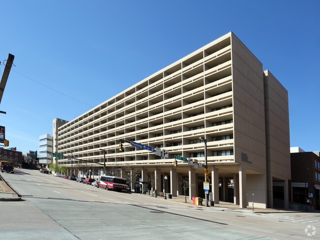 Christ Church Harbor Apartments For Rent In Baltimore Md