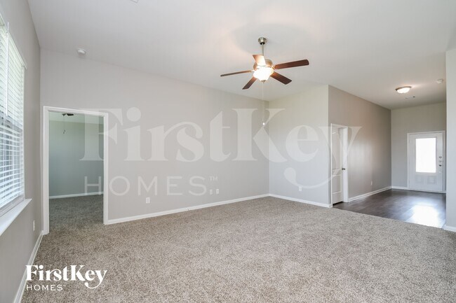Photo - 1536 Millennium Dr
