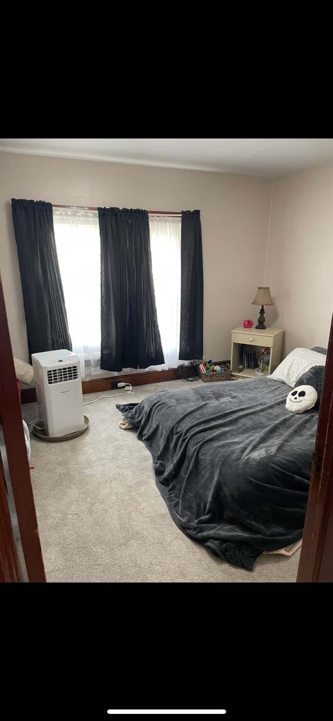 Photo - 24 Utica Ave Unidad 3