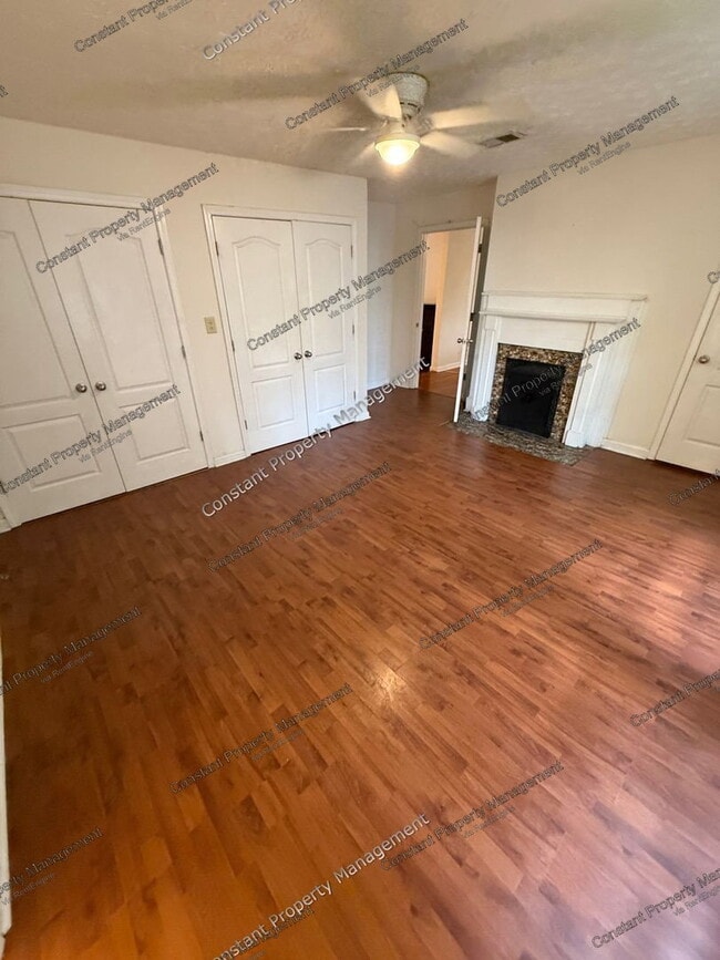 1166 Bond St Unidad 2