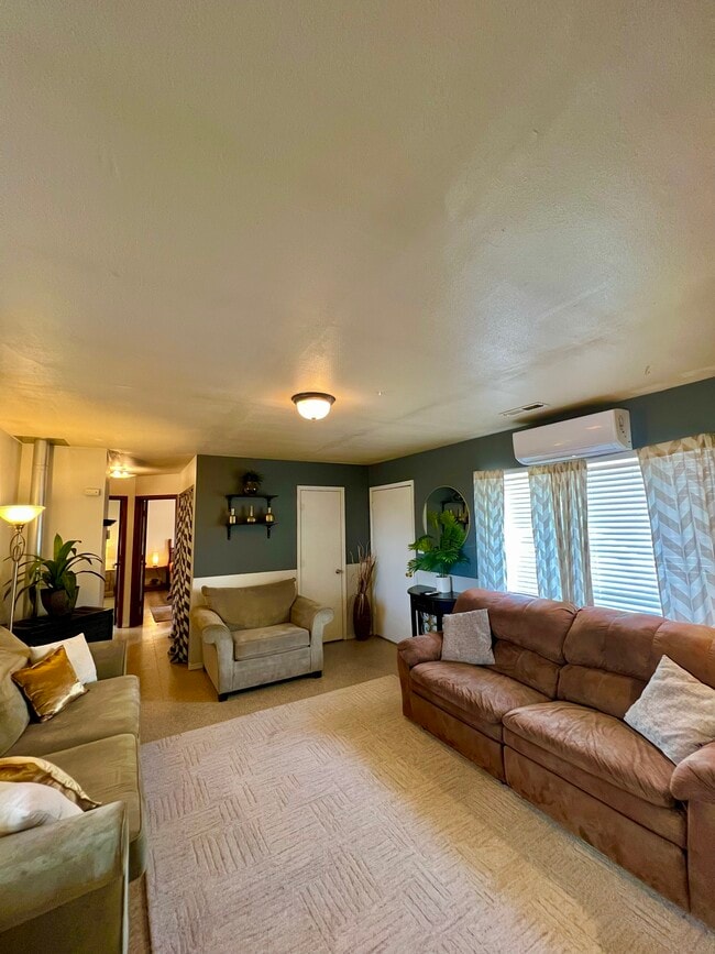 Building Photo - 3056 Tenorio Dr