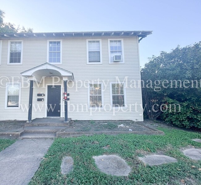 Photo - 409 W Brown St Unit C