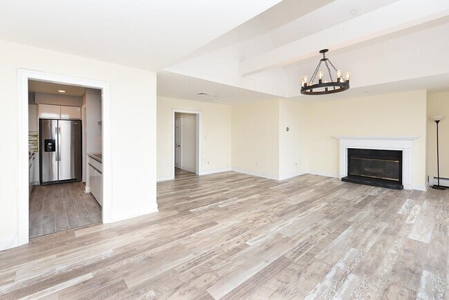 Photo - 100 Shearwater Ct E Unit 84