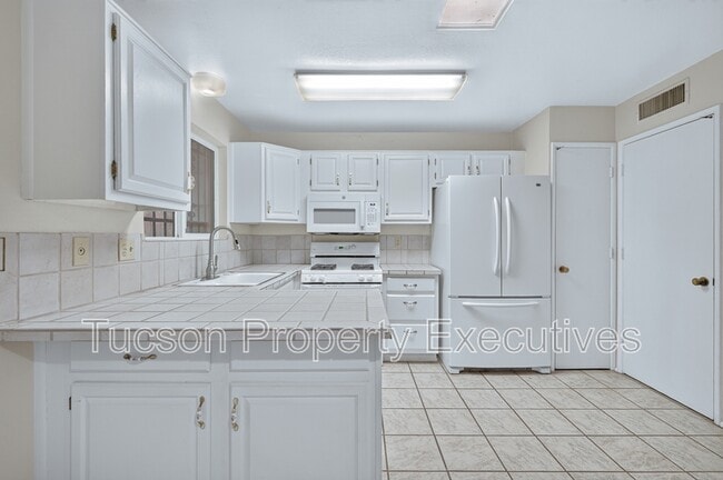 510 W Cll Lago