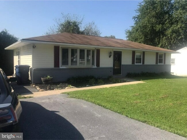 Building Photo - 3 bed 1 Bath Single family home in Valley Township