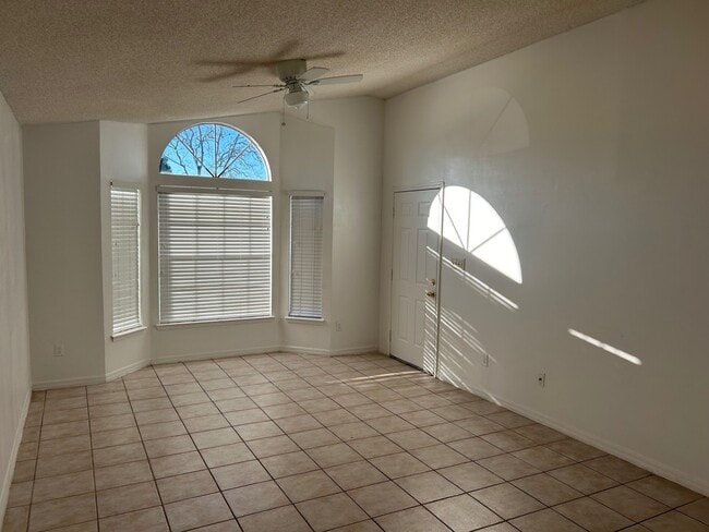 Photo - 306 San Gabriel St